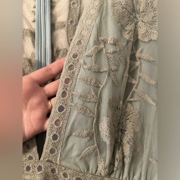 Honey Punch Romper - Picture 4 of 7